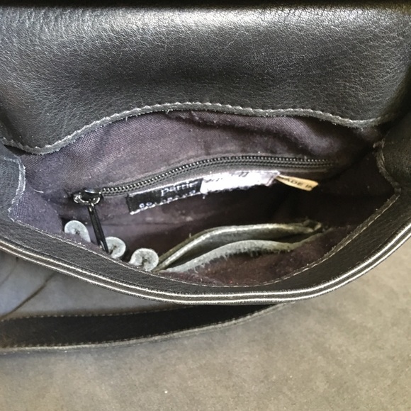 Vtg Pattie Jarrell Black Leather Crossbody Handbag - Picture 8 of 10